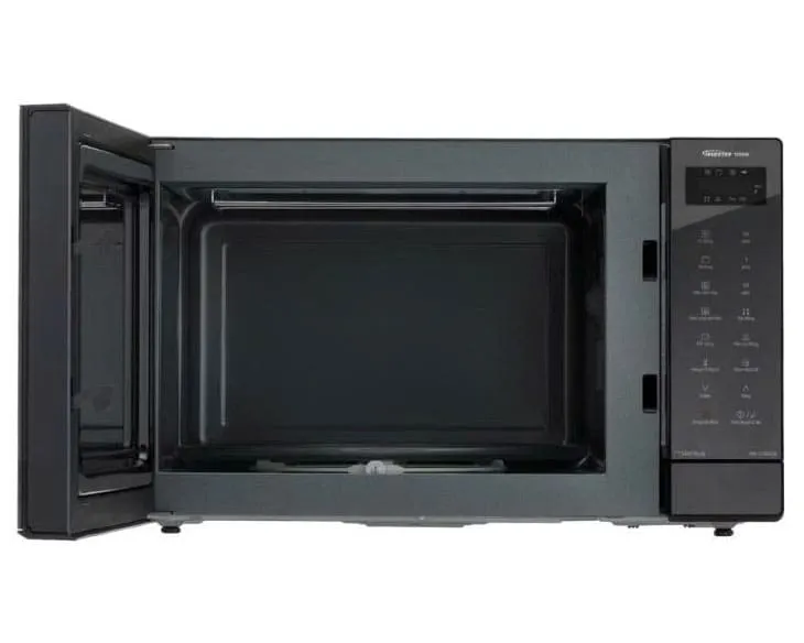 Lò vi sóng có nướng Panasonic 31 lít NN-GT65QBYUE